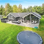 20 Person In * Frederiksværk